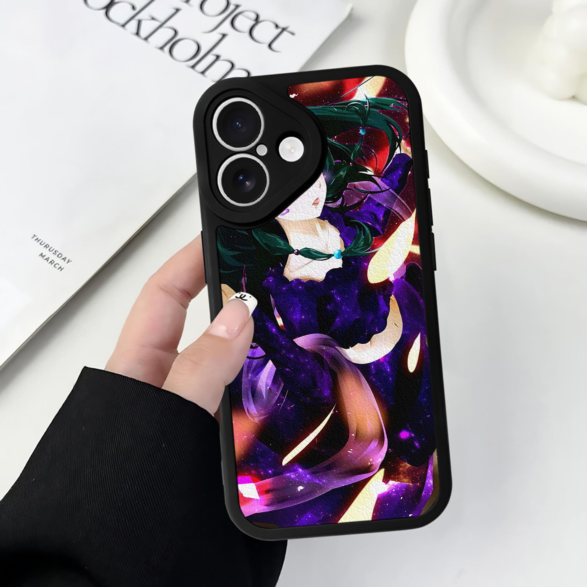 薬屋のひとりごと The Apothecary Diaries 【iPhone 16シリーズ対応】シリコンスマホケース（レザー調） 材質：シリコン